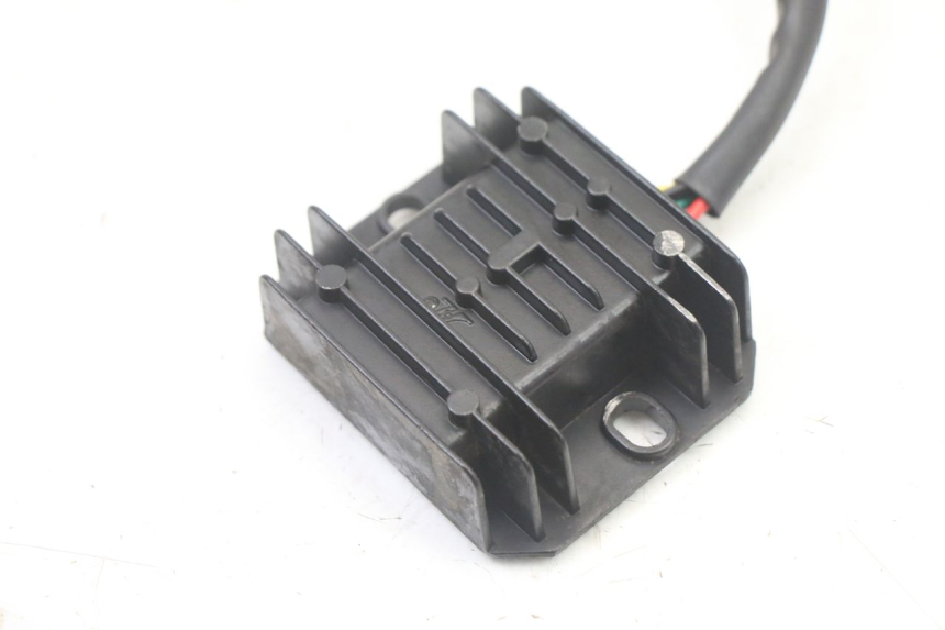 photo de REGULATOR ŁADOWANIA SMALL MX THUNDER 250 - Szczegół części