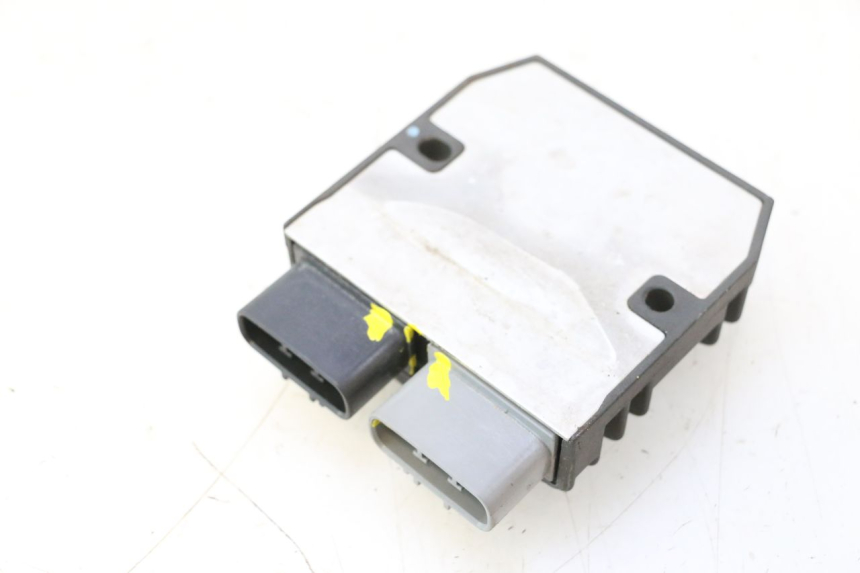 photo de REGULATOR ŁADOWANIA CAN-AM SPYDER RS 1000 (2008 - 2012) - Szczegół części