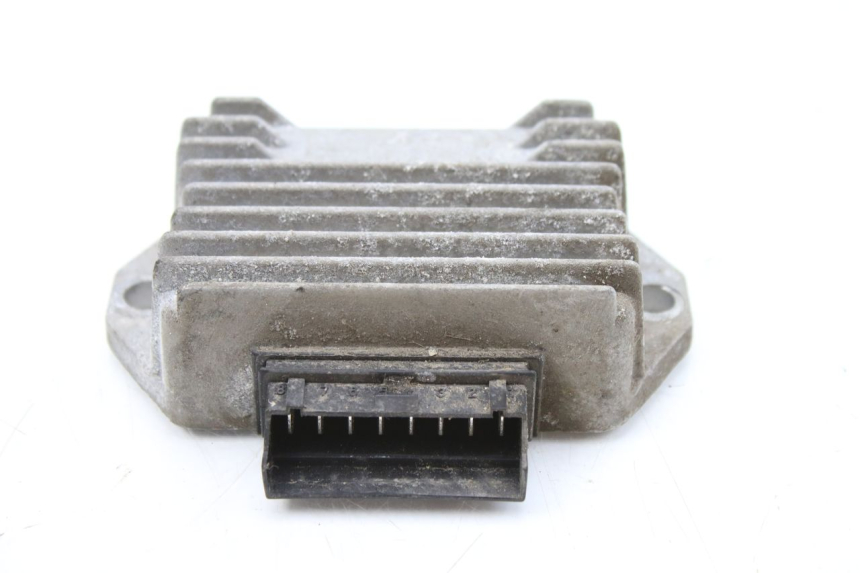 photo de REGULATOR ŁADOWANIA APRILIA SR 2T 50 (2012 - 2017) - Zoom stanu zużycia