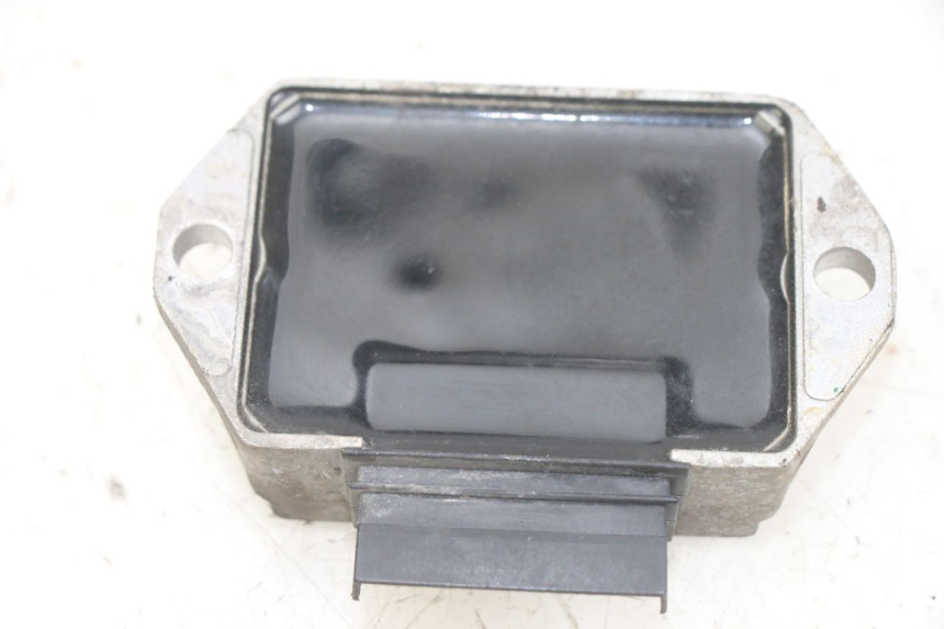 photo de REGULATOR ŁADOWANIA APRILIA SR 2T 50 (2012 - 2017) - Szczegół części