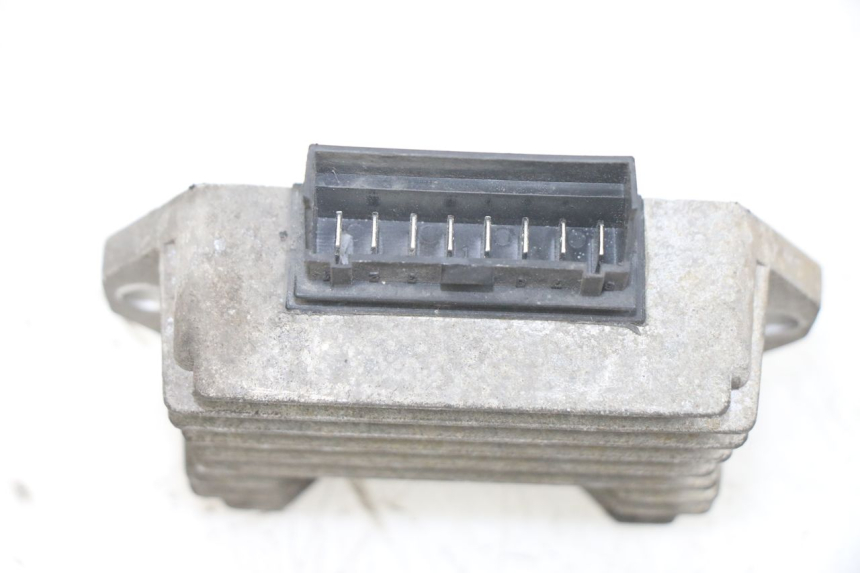 photo de REGULATOR ŁADOWANIA APRILIA SR 2T 50 (2012 - 2017) - Inny kąt widzenia