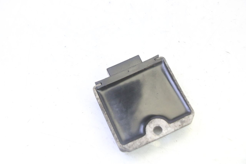 photo de REGULATOR ŁADOWANIA APRILIA SR R 2T LC 50 (2018 - 2021) - Zoom stanu zużycia
