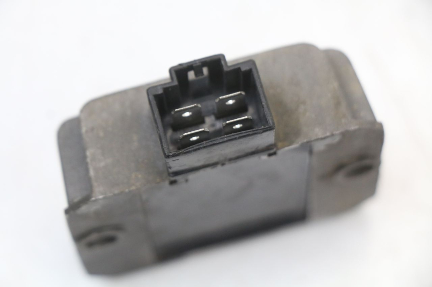 photo de REGULATOR ŁADOWANIA JM MOTORS SUNNY 50 (2017 - 2020) - Zoom stanu zużycia