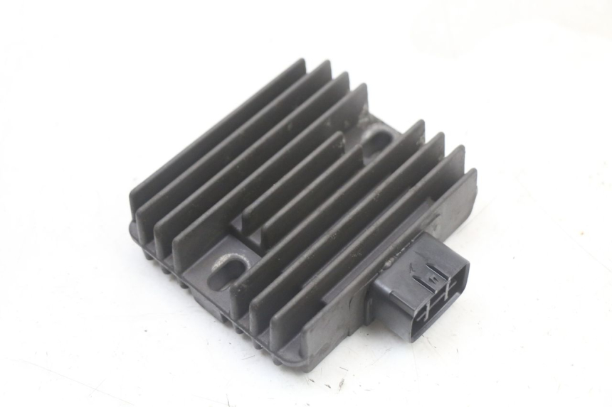 photo de REGULATOR ŁADOWANIA SUZUKI BURGMAN 125 (2018 - 2021) - Widok główny