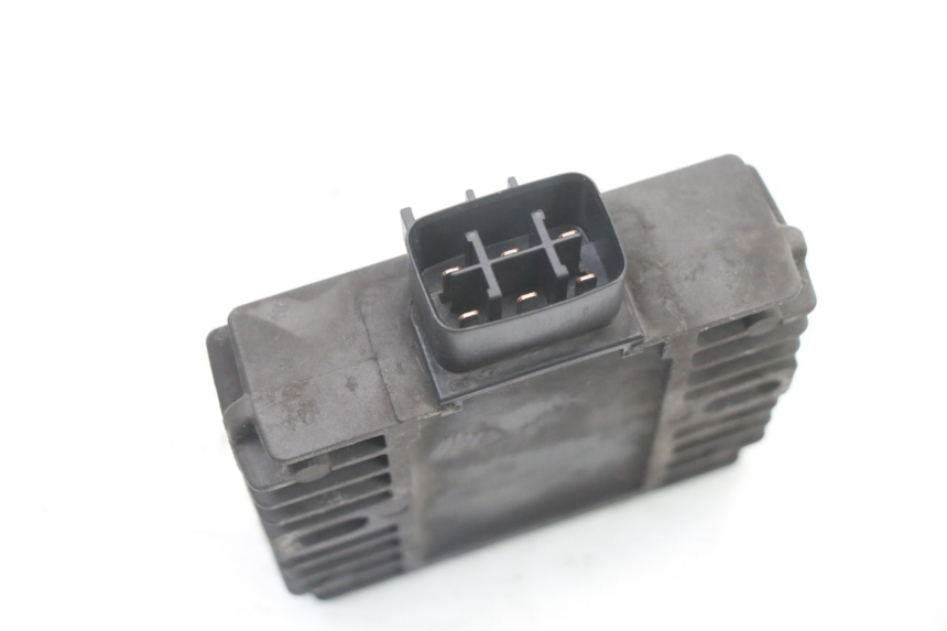 photo de REGULATOR ŁADOWANIA SUZUKI BURGMAN 125 (2018 - 2021) - Zoom stanu zużycia