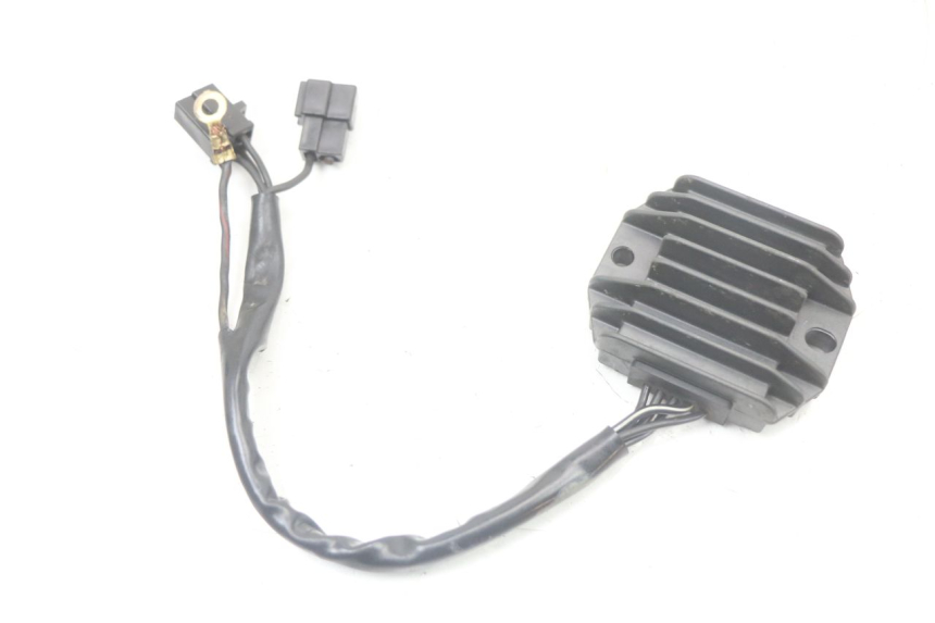 photo de REGULATOR ŁADOWANIA SUZUKI GS F 500 (2004 - 2007) - Szczegół części