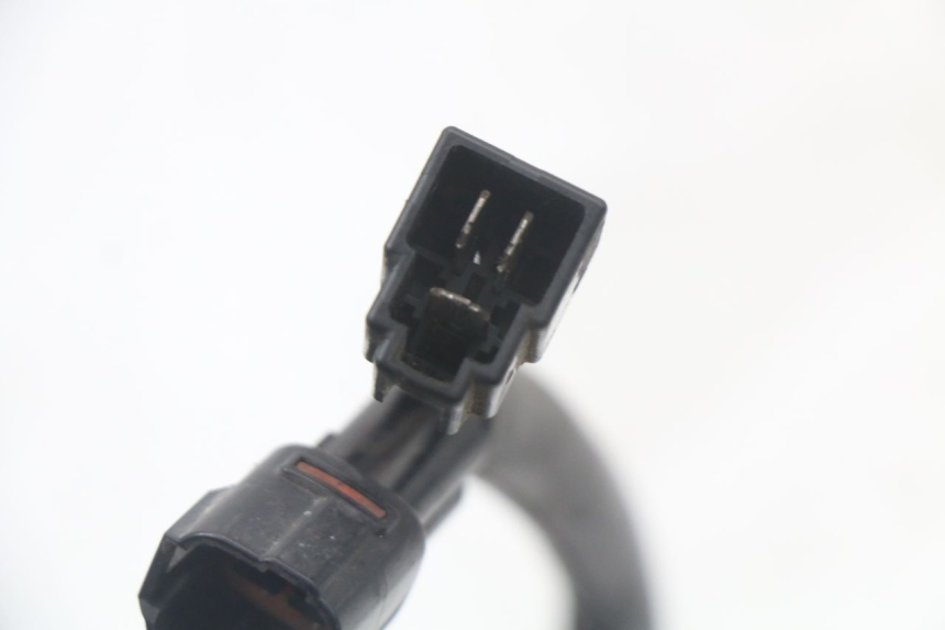 photo de REGULATOR ŁADOWANIA SUZUKI GSR 750 (2011 - 2017) - Punkty mocowania