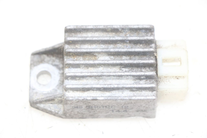 photo de REGULATOR ŁADOWANIA PEUGEOT SV 125 (1991 - 1994) - Widok główny