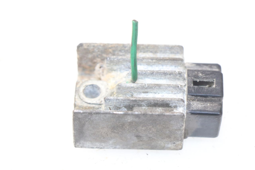 photo de REGULATOR ŁADOWANIA PEUGEOT SX 80 (1986 - 1995) - Widok główny