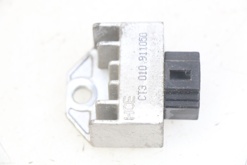 photo de REGULATOR ŁADOWANIA SYM SYMPHONY 125 (2009 - 2015) - Widok główny