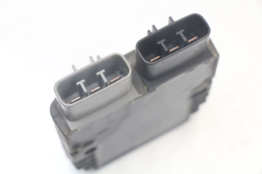 photo de REGULATOR ŁADOWANIA YAMAHA TDM ABS 900 (2002 - 2014) - Stan powierzchni