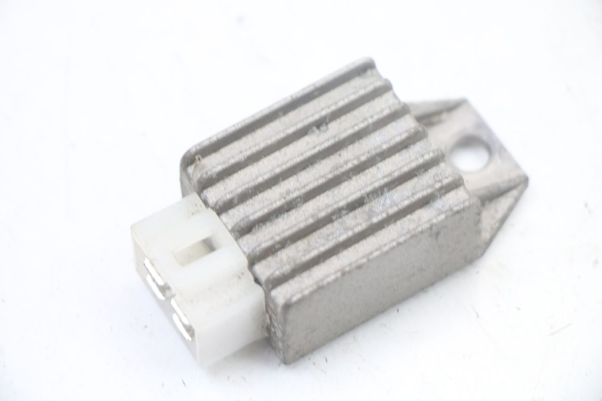 photo de REGULATOR ŁADOWANIA TNT MOTOR ROMA 10' 2T 50 (2011 - 2018) - Szczegół części