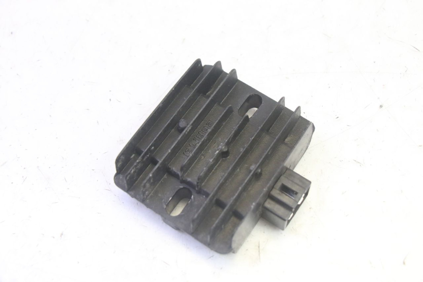 photo de REGULATOR ŁADOWANIA KSR TR SM 50 (2015 - 2018) - Szczegół części