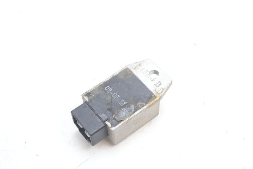 photo de REGULATOR ŁADOWANIA PEUGEOT TREKKER 50 (1995 - 2004) - Inny kąt widzenia