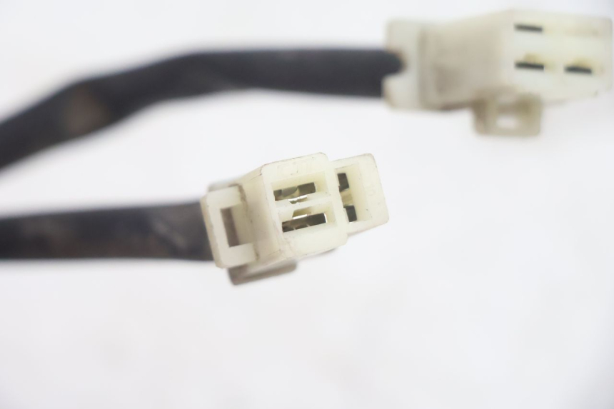photo de REGULATOR ŁADOWANIA PEUGEOT TWEET 4T 50 (2018 - 2022) - Zbliżenie techniczne