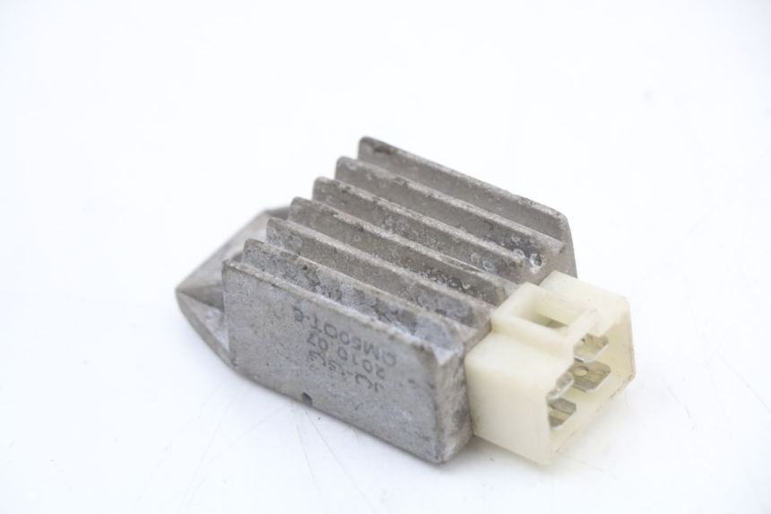 photo de REGULATOR ŁADOWANIA PEUGEOT V-CLIC VCLIC 50 (2007 - 2013) - Widok główny