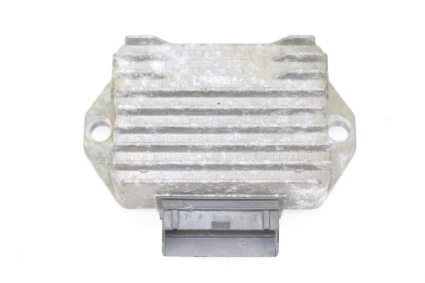 photo de REGULATOR ŁADOWANIA PIAGGIO VESPA LX 2T 50 (2005 - 2013) - Widok główny