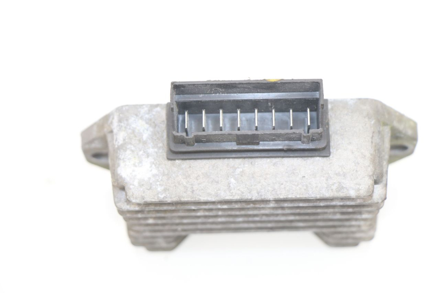 photo de REGULATOR ŁADOWANIA PIAGGIO VESPA LX 2T 50 (2005 - 2013) - Inny kąt widzenia