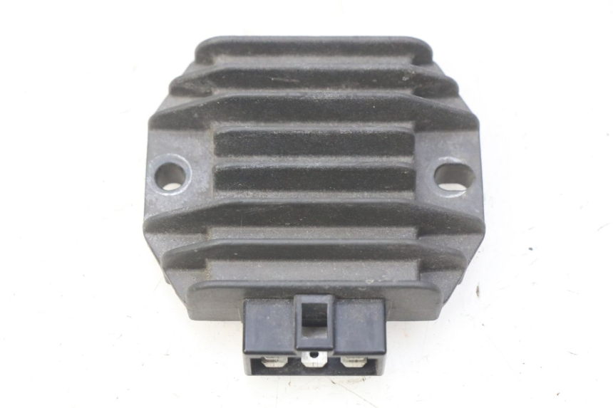photo de REGULATOR ŁADOWANIA PIAGGIO VESPA LX 125 (2005 - 2010) - Widok główny