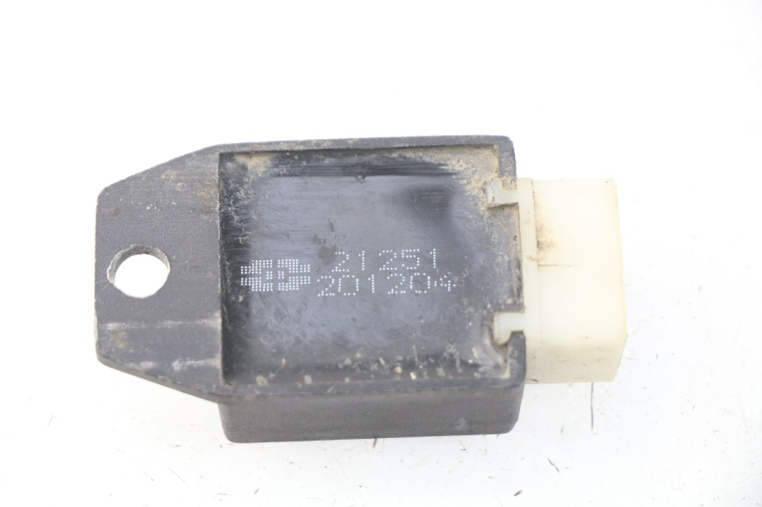 photo de REGULATOR ŁADOWANIA EUROCKA VIRTUALITY GT 4T 50 (2011 - 2017) - Zoom stanu zużycia