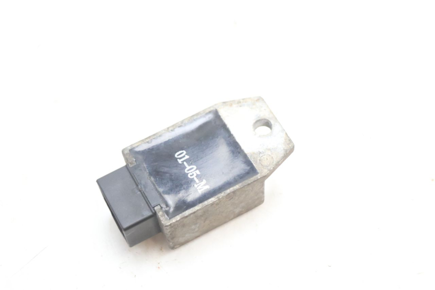 photo de REGULATOR ŁADOWANIA PEUGEOT VIVACITY 50 (1998 - 2003) - Inny kąt widzenia