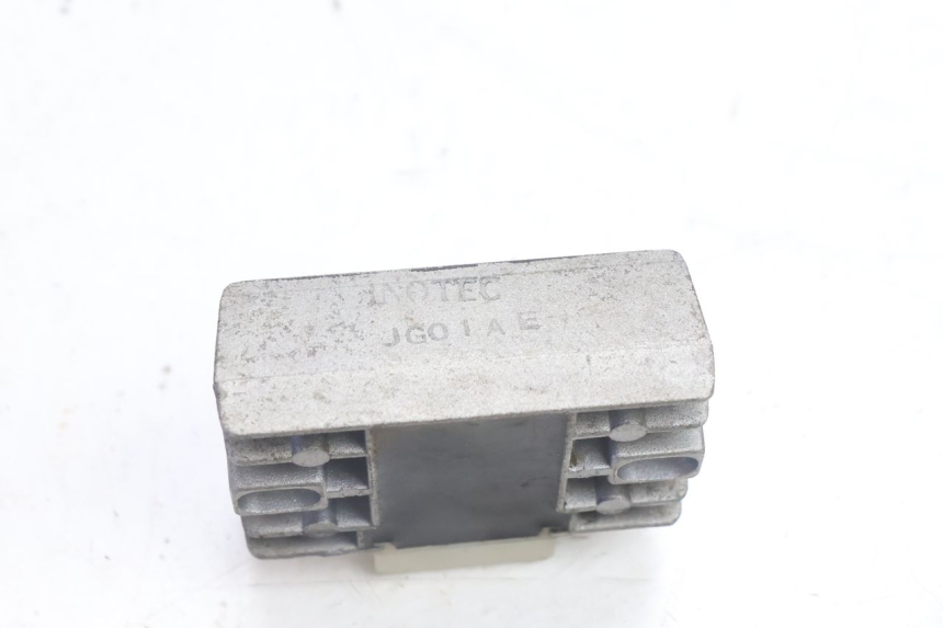 photo de REGULATOR ŁADOWANIA DAELIM VJ ROADWIN 125 (2004 - 2007) - Inny kąt widzenia