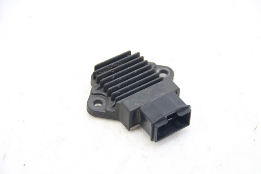 photo de REGULATOR ŁADOWANIA HONDA VT C SHADOW 125 (1999 - 2007) - Widok główny