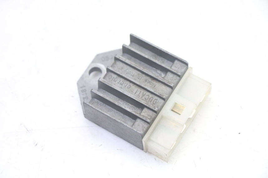 photo de REGULATOR ŁADOWANIA YAMAHA WHY 50 (1998 - 2000) - Szczegół części
