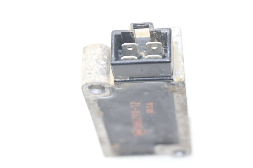 photo de REGULATOR ŁADOWANIA YAMAHA WR R 125 (2009 - 2017) - Zoom stanu zużycia