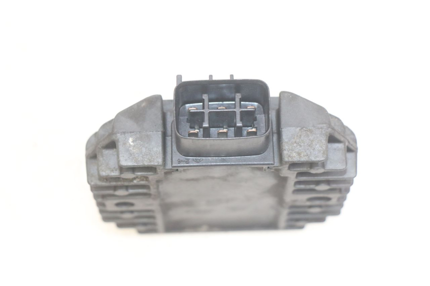 photo de REGULATOR ŁADOWANIA YAMAHA XMAX X-MAX 125 (2006 - 2009) - Inny kąt widzenia