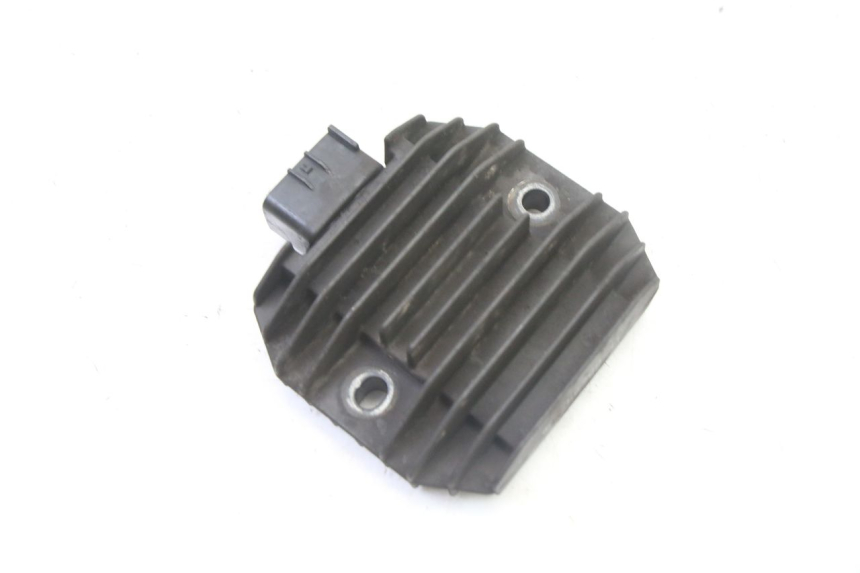 photo de REGULATOR ŁADOWANIA YAMAHA XMAX X-MAX 125 (2006 - 2009) - Szczegół części