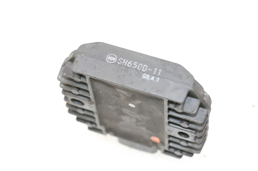 photo de REGULATOR ŁADOWANIA YAMAHA XMAX X-MAX 125 (2006 - 2009) - Szczegół części