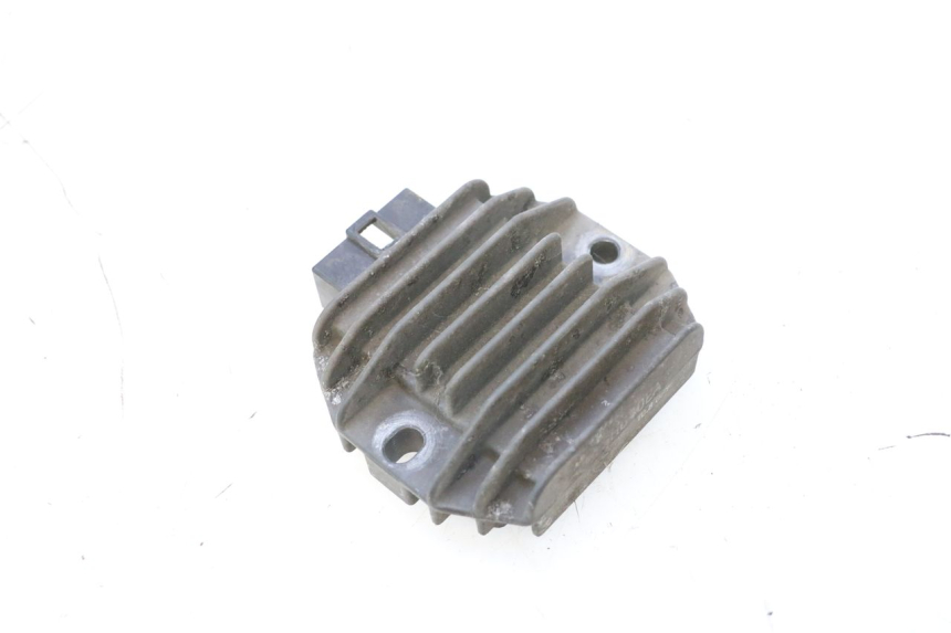 photo de REGULATOR ŁADOWANIA YAMAHA X-MAX XMAX 125 (2010 - 2013) - Szczegół części