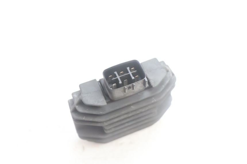 photo de REGULATOR ŁADOWANIA YAMAHA XMAX X-MAX 125 (2006 - 2009) - Inny kąt widzenia