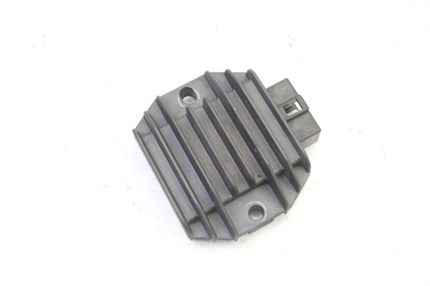 photo de REGULATOR ŁADOWANIA PIAGGIO X9 EVOLUTION 125 (2003 - 2007) - Widok główny