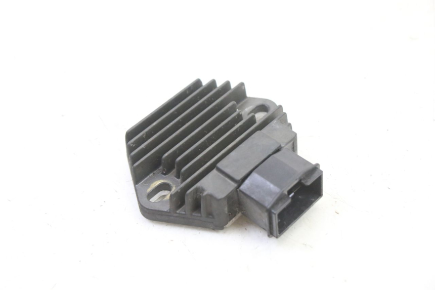 photo de REGULATOR ŁADOWANIA HONDA XLV VARADERO 125 (2000 - 2006) - Widok główny