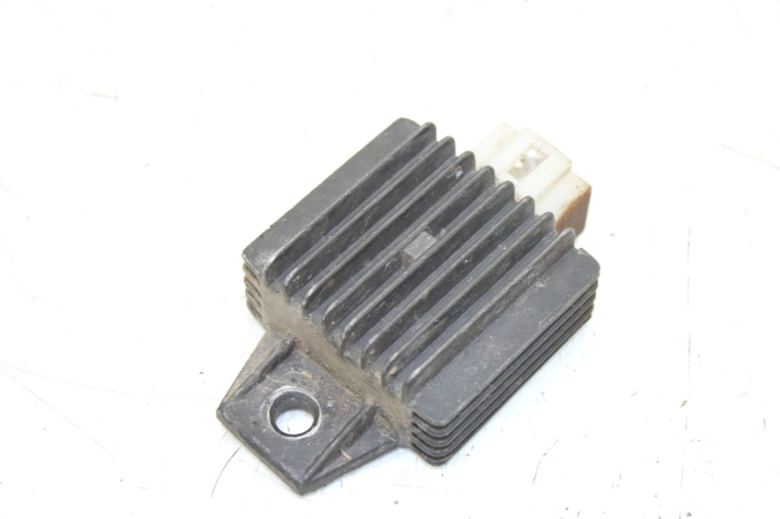photo de REGULATOR ŁADOWANIA ZHEJIANG XMOTOS XB-81 50 - Szczegół części