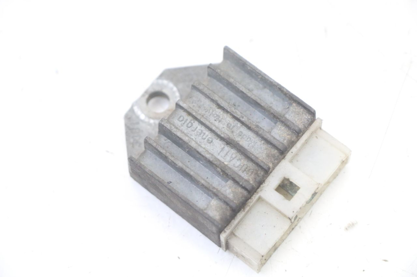 photo de REGULATOR ŁADOWANIA YAMAHA AEROX 50 (1997 - 2006) - Widok główny