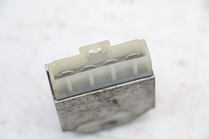 photo de REGULATOR ŁADOWANIA YAMAHA BW'S NG NEXT GENERATION 50 (1996 - 2003) - Inny kąt widzenia