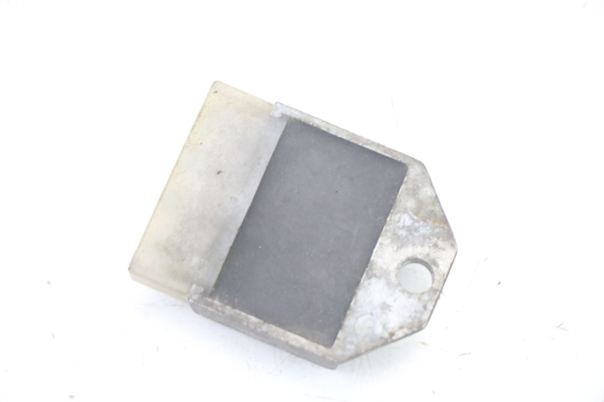 photo de REGULATOR ŁADOWANIA YAMAHA BW'S NG NEXT GENERATION 50 (1996 - 2003) - Inny kąt widzenia