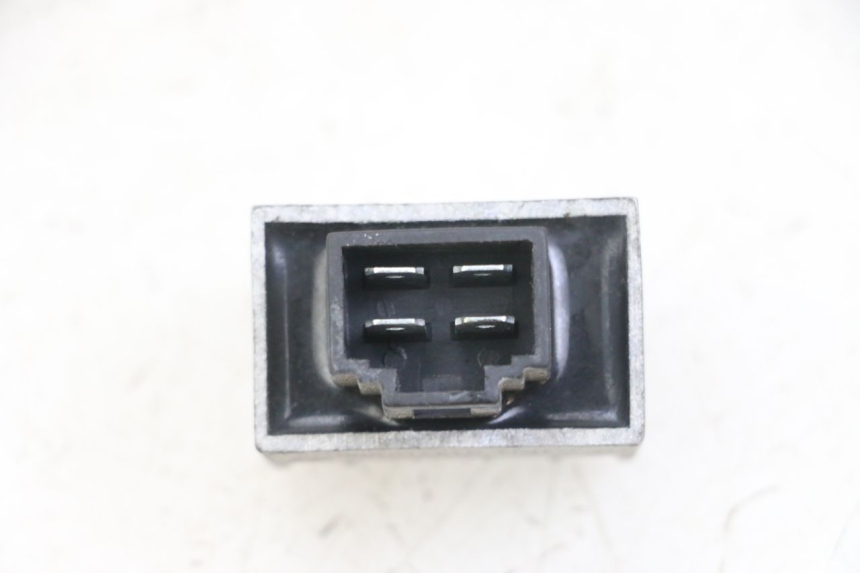 photo de REGULATOR ŁADOWANIA YAMAHA NEO'S NEOS 2T EASY 50 (2013 - 2016) - Zoom stanu zużycia