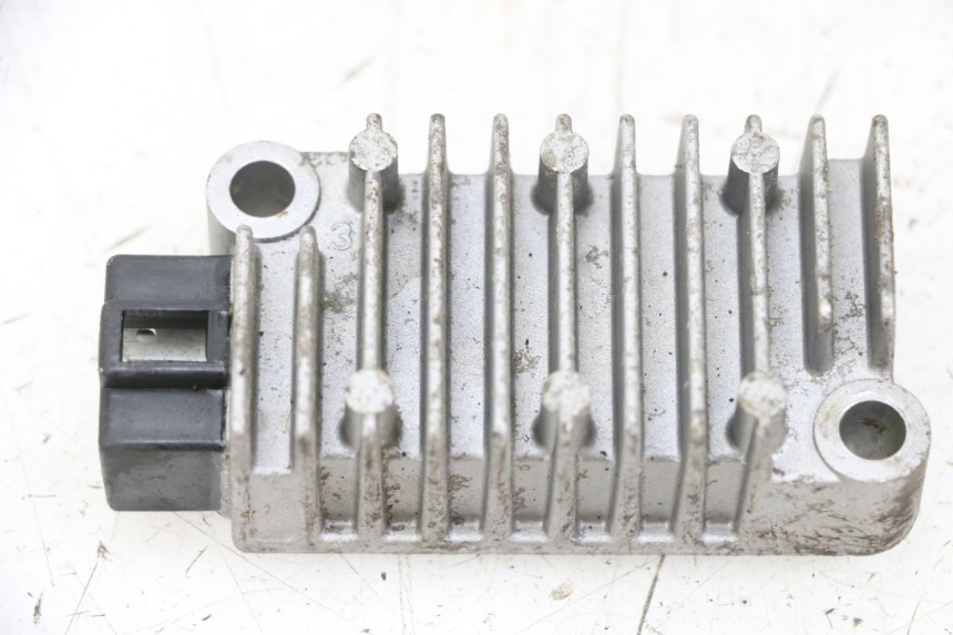 photo de REGULATOR ŁADOWANIA YAMAHA NEOS NEO'S 4T 50 (2008 - 2016) - Widok główny