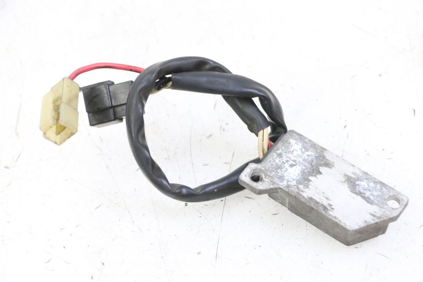 photo de REGULATOR ŁADOWANIA YAMAHA XV VIRAGO 535 (1988 - 2004) - Inny kąt widzenia