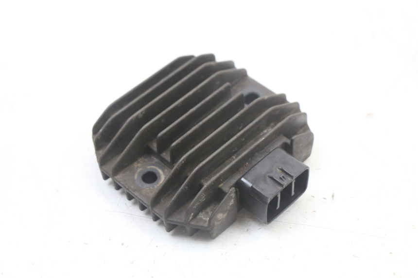 photo de REGULATOR ŁADOWANIA YAMAHA XVS DRAG STAR DRAGSTAR 650 (1997 - 2007) - Widok główny