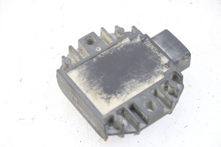 photo de REGULATOR ŁADOWANIA YAMAHA YFM R RAPTOR 250 (2008 - 2014) - Szczegół części