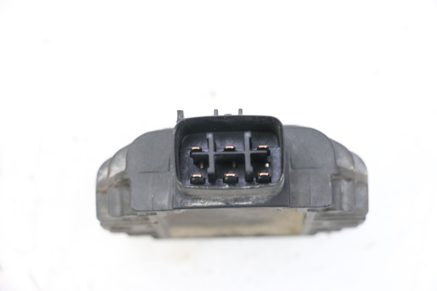 photo de REGULATOR ŁADOWANIA YAMAHA YFM R RAPTOR 250 (2008 - 2014) - Zoom stanu zużycia