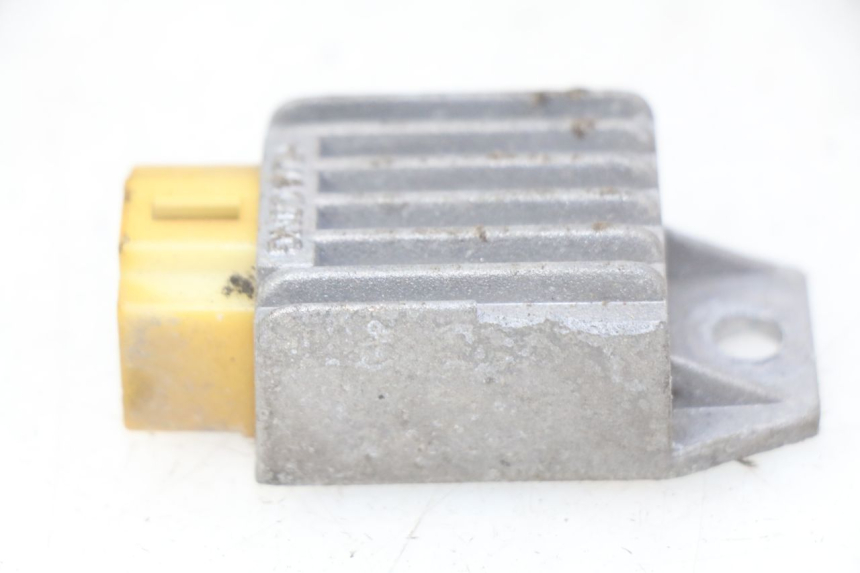 photo de REGULATOR ŁADOWANIA YIYING YY50QT-10 50 (2007 - 2022) - Widok główny