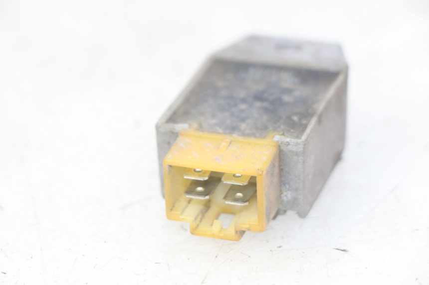 photo de REGULATOR ŁADOWANIA YIYING YY50QT-10 50 (2007 - 2022) - Szczegół części