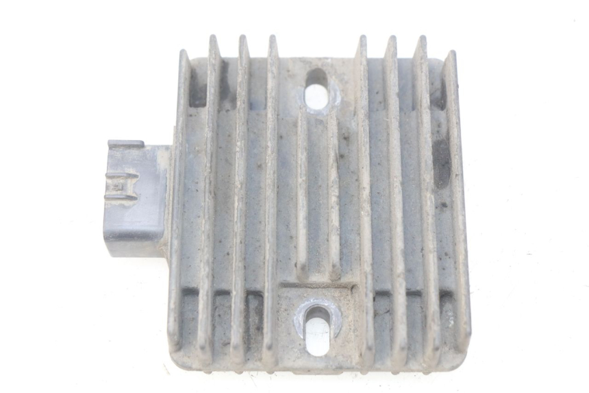 photo de REGULATOR ŁADOWANIA KAWASAKI Z S 750 (2003 - 2006) - Widok główny