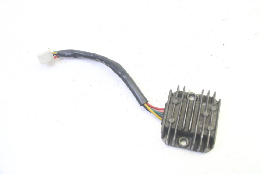 photo de REGULATOR ŁADOWANIA KYMCO ZING 125 (1997 - 2003) - Widok główny